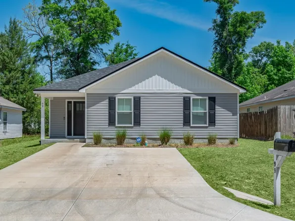 99 Blackfoot Rd, Crawfordville, FL 32327