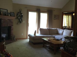 3529 Sweet Grass Ct, Lawrence, KS 66049