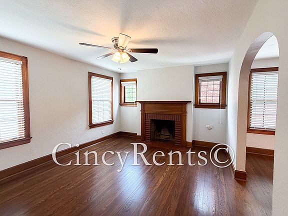 3rd image of 3434 Ault View Ave #2