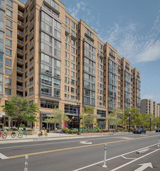 1st image of 475 K St NW Unit 1224