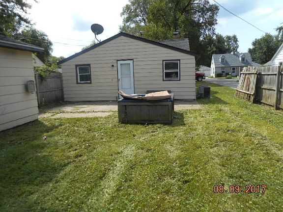 5th image of 922 Anna Ave