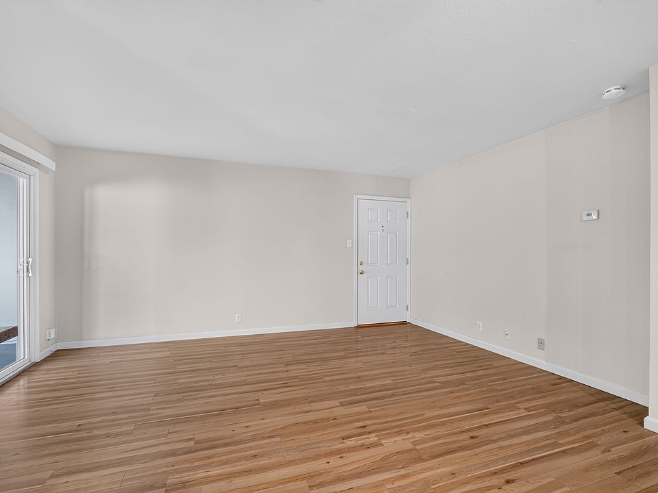 1st image of 1815 Ednamary Way APT F
