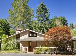 22223 NE 62nd Pl, Redmond, WA 98053