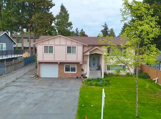 9298 Cinnamon Dr, Surrey, BC V3V 1V2