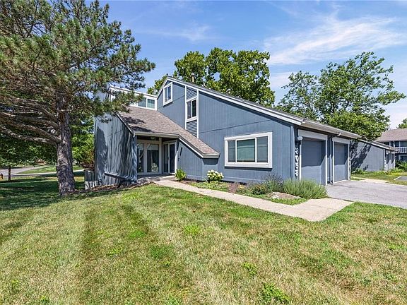 2nd image of 8058 Colony Ln
