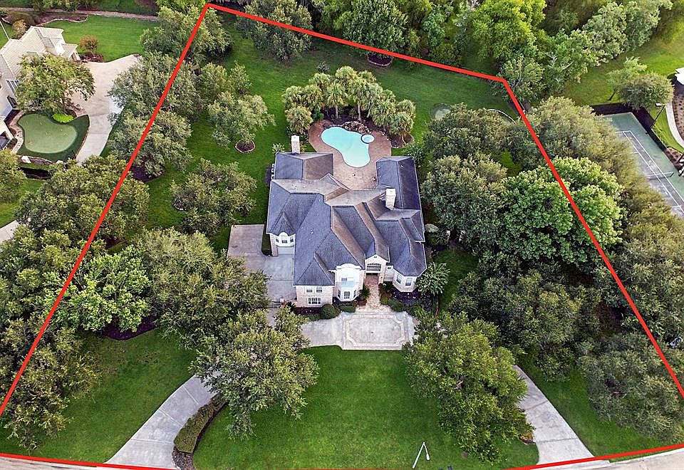 1st image of 2606 Domineco Ln