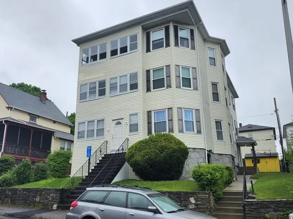 125 Ingleside Ave, Worcester, MA 01604