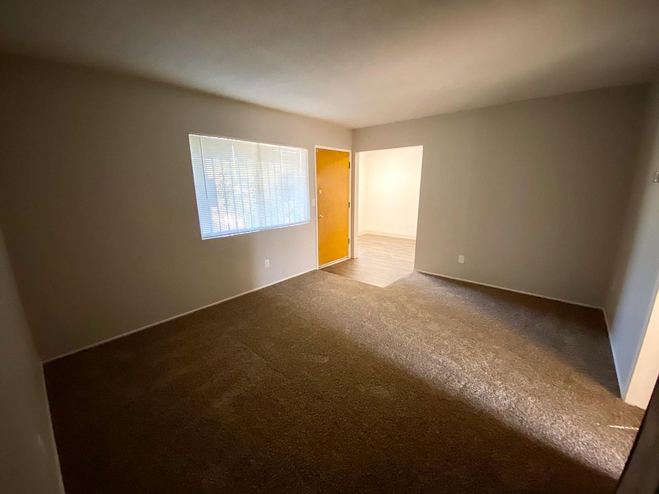 1st image of 44687 Winona Ave #5