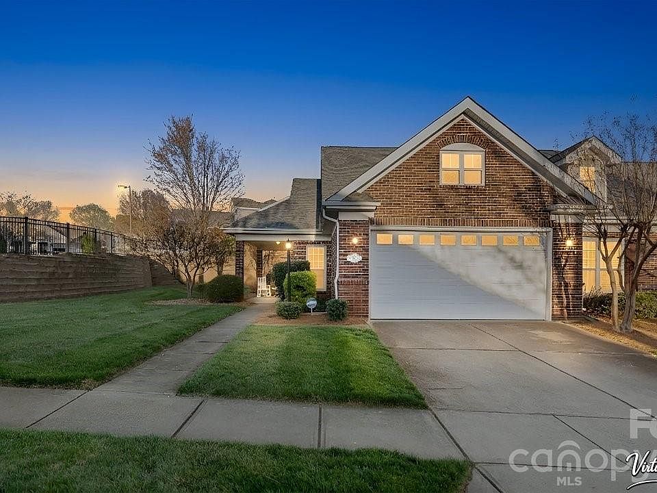 1st image of 2820 Summer Valley Ct