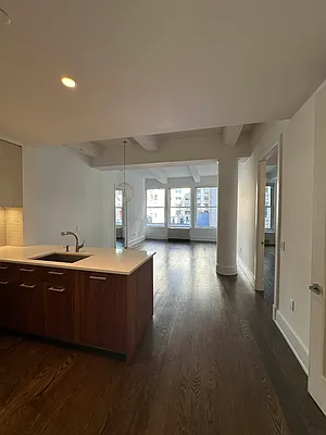 Rented by Alf Naman Real Estate | media 11