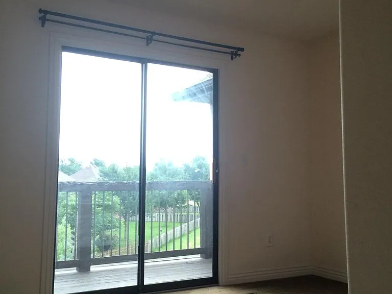 2nd room with Deck Access