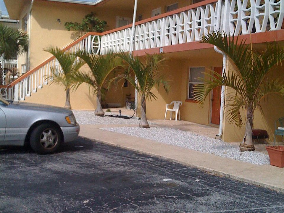 2nd image of 164 116th Ave #7