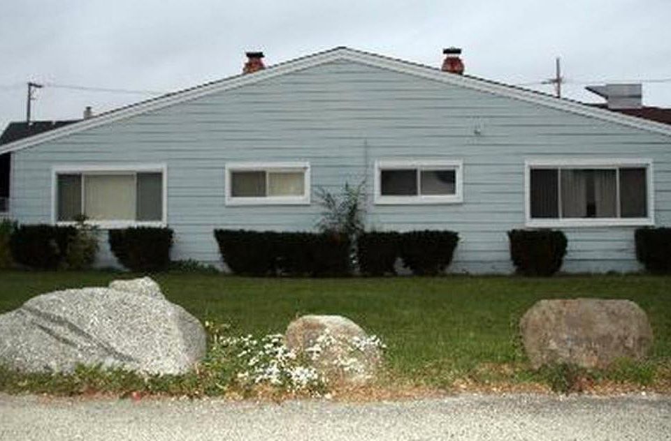 104 W Valley View Dr, Lakemoor, IL 60051 Zillow