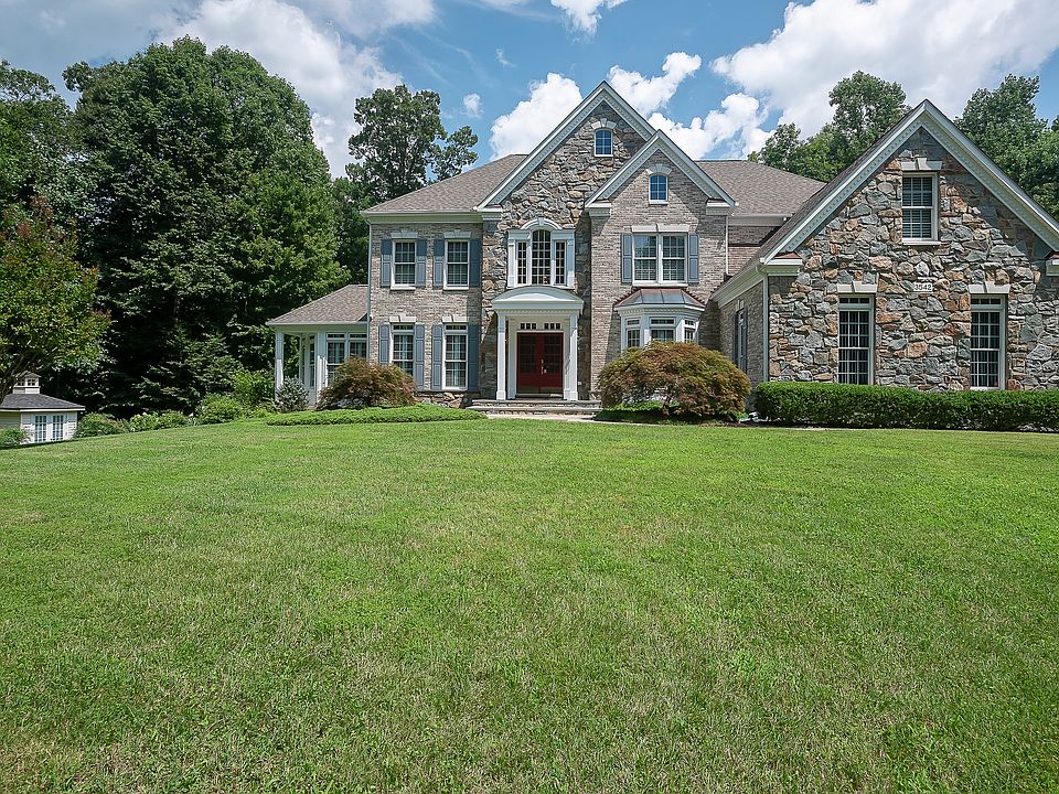 1st image of 3542 Ashland Dr
