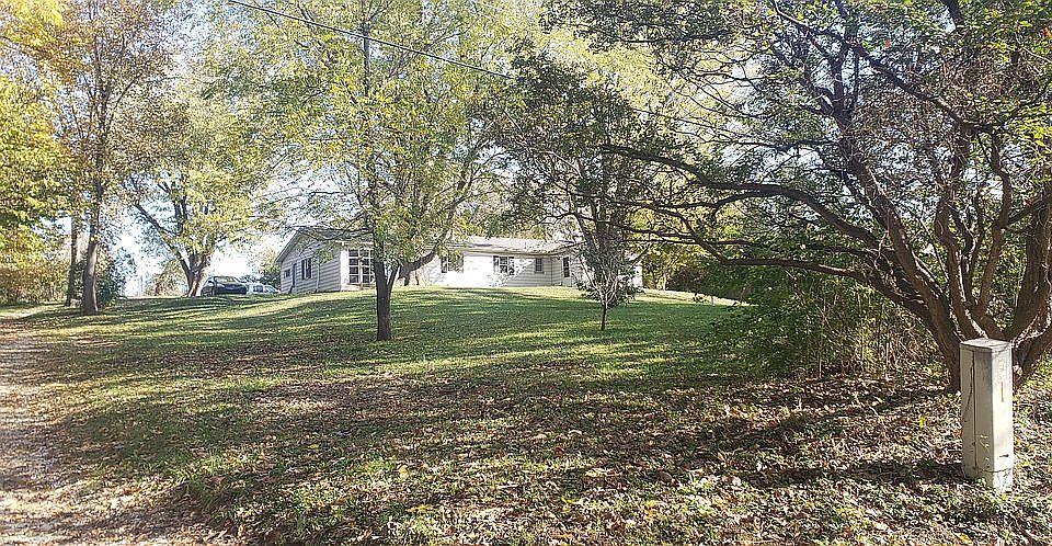 1st image of 6666 N Matthews Dr