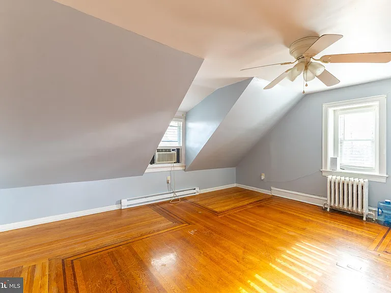 2216 Georges Ln — Photo 27