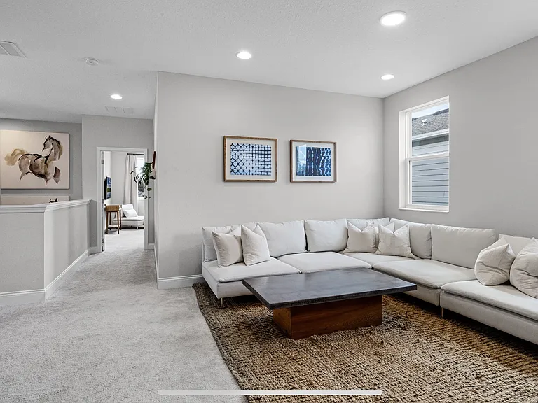 734 Rivington Ave — Photo 15