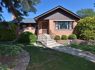 503 Flossmoor Ave, Waukegan, IL 60085