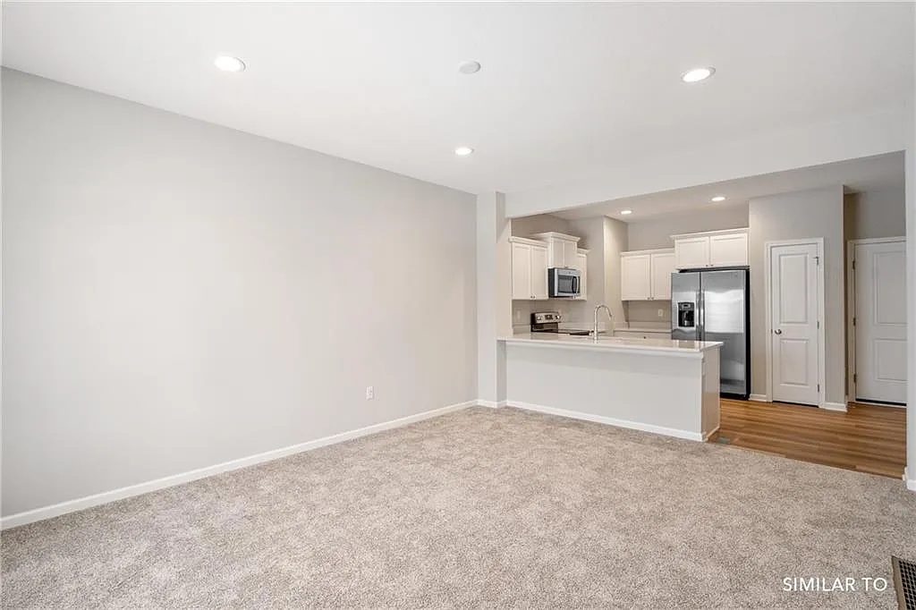 1967 South Warrior Lane - Townhome — Photo 3