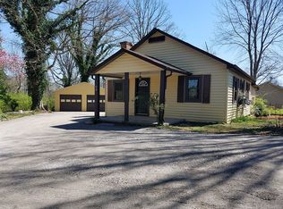 313 Fairview Blvd, Maryville, TN 37803