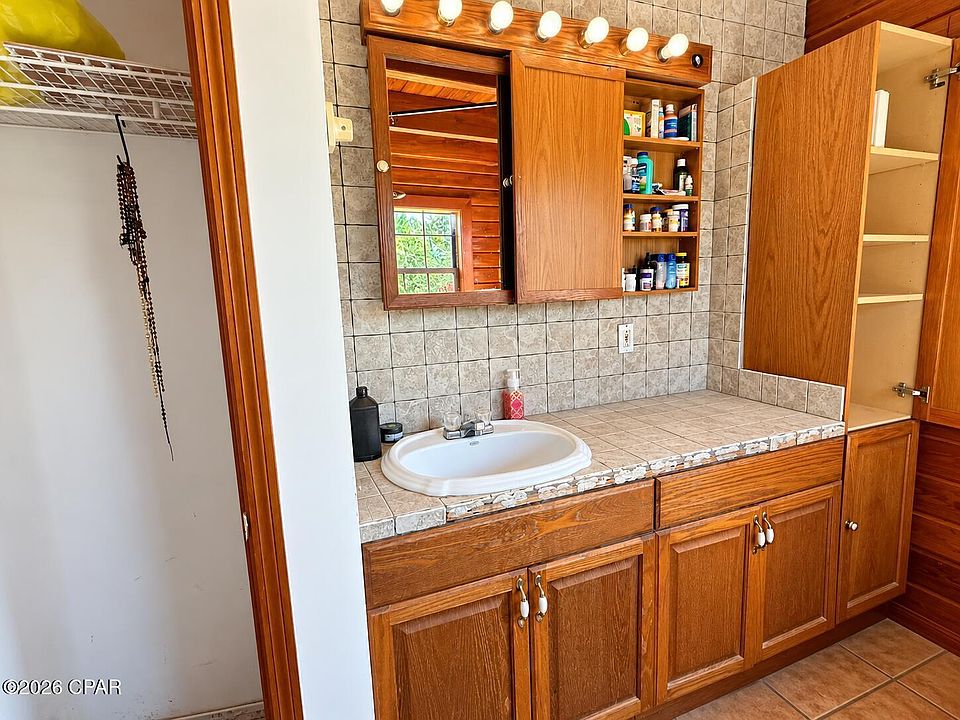 28th image of 2087 Eldridge Rd