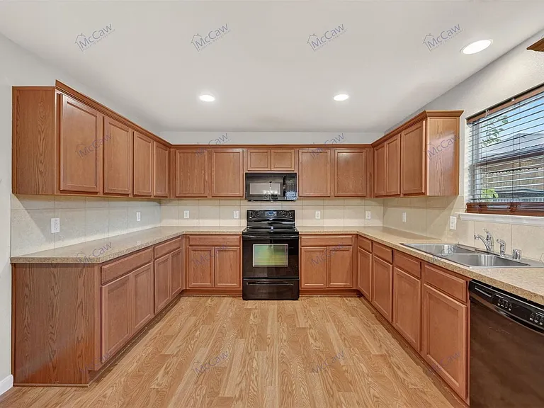 9133 Sun Haven Way — Photo 7