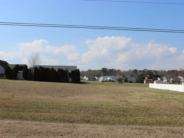 202 Captains Corridor #202, Greenbackville, VA 23356