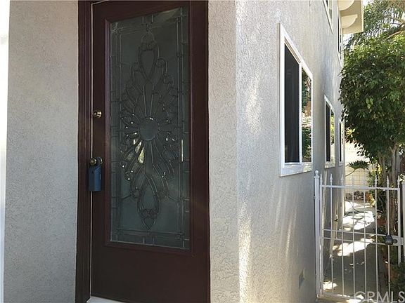 3rd image of 616 Emerald St #1