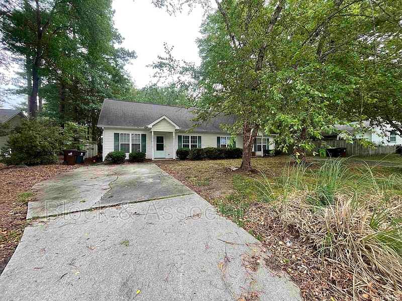 422 Wall St, Wendell, NC 27591 Zillow