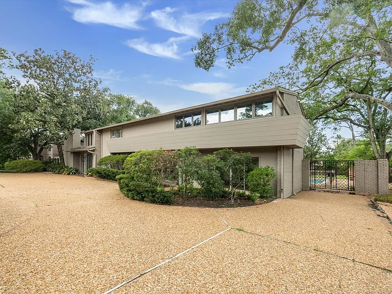 626 Rocky River Rd — Photo 13