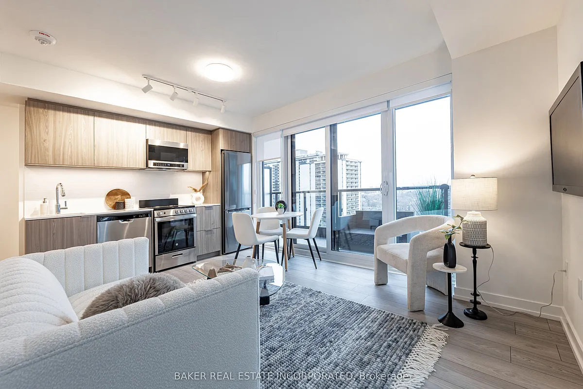 Building Photo - 223 Redpath Ave #3710