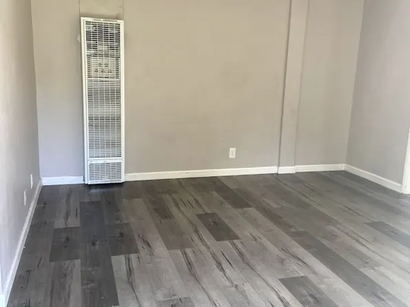Baldwin Hills Residences, 3939 Stevely Ave APT 21, Los Angeles, CA 90008