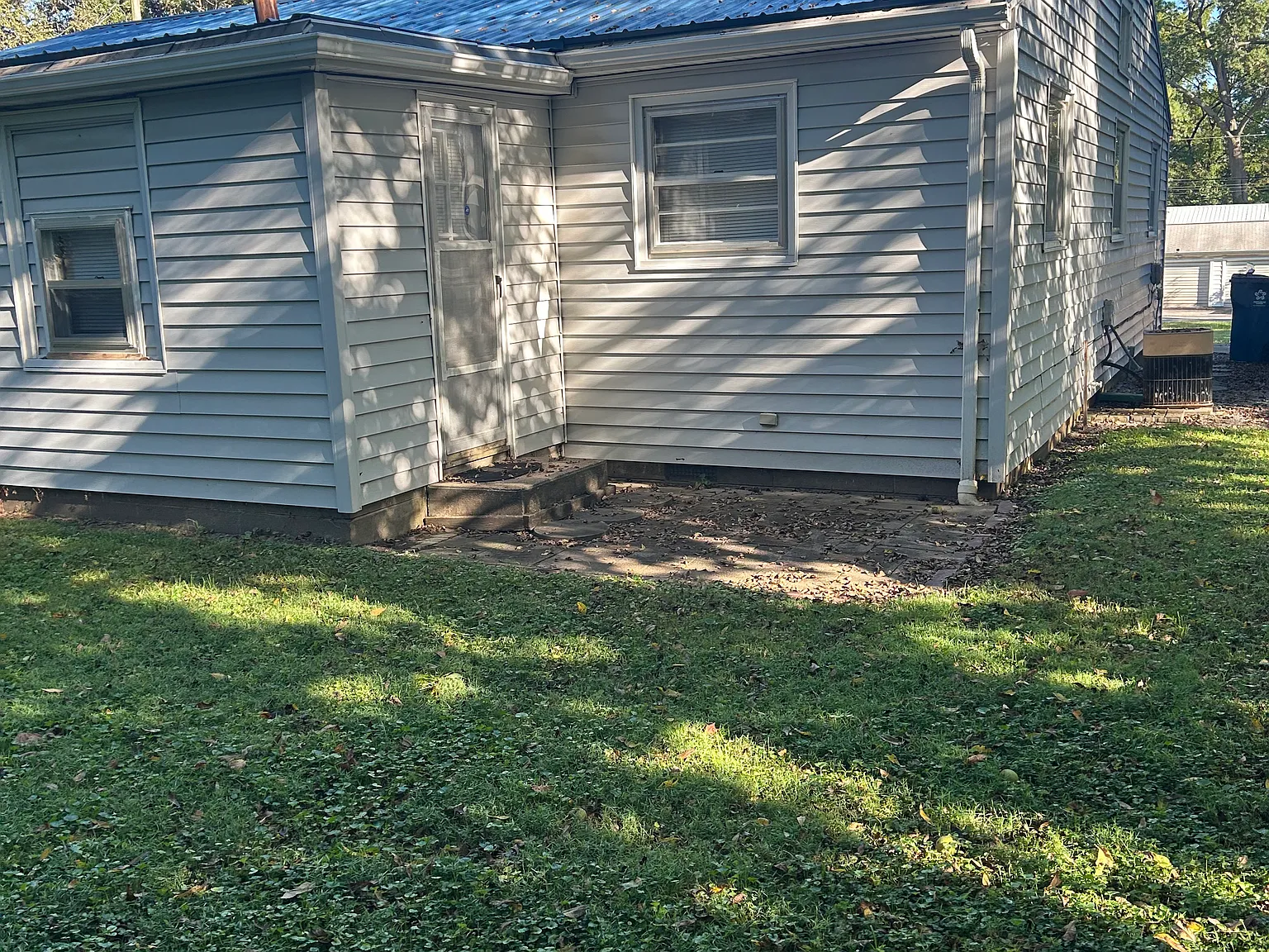 2 bed, 888 sqft, $850 — Photo 3