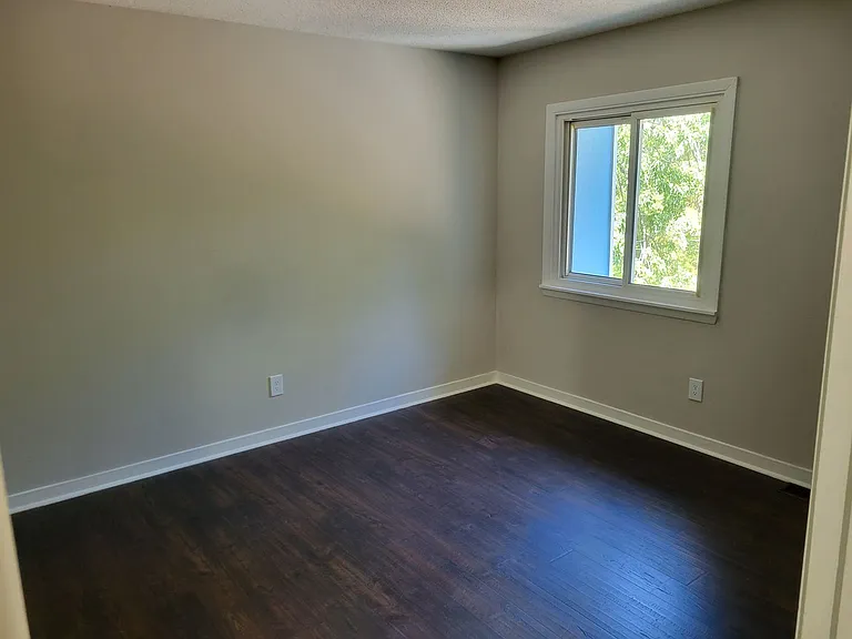 7004 Longstreet Dr #B — Photo 7