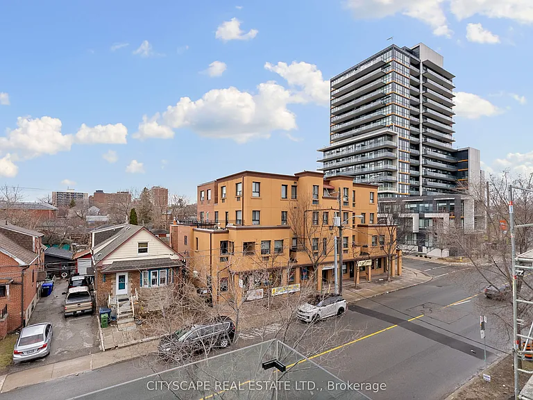 589 Oakwood Ave #2 — Photo 36