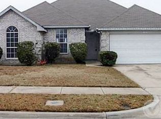 6420 Bluebonnet Dr, Rowlett, TX 75089