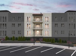 202 Deal Lake Dr #U-303, Asbury Park, NJ 07712