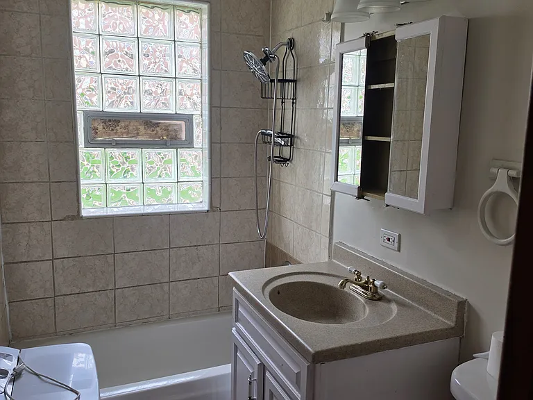 4425 W 55th St #1R — Photo 3