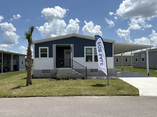 34611 Robins Song Rd #850, Zephyrhills, FL 33541