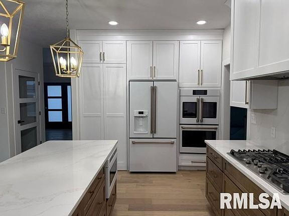 4th image of 3315 Sudduth Rd