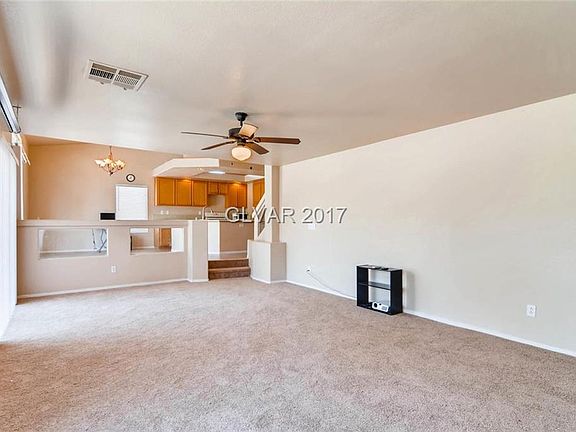 5th image of 1496 Silver Glen Ave