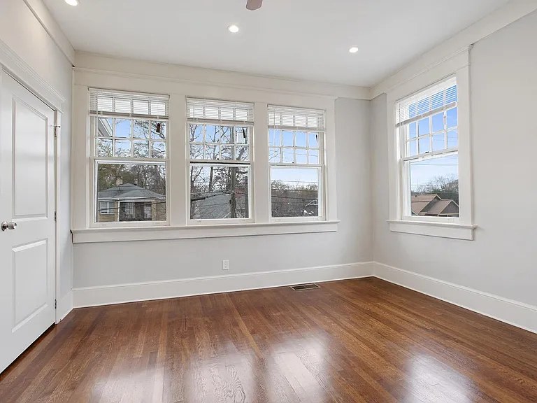 1161 Monroe Dr NE #A — Photo 6