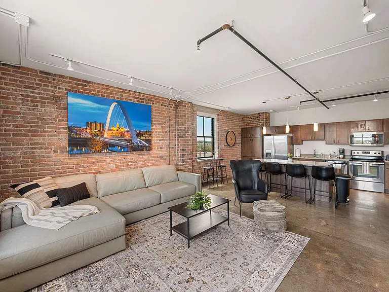 Harbach Lofts — Photo 7
