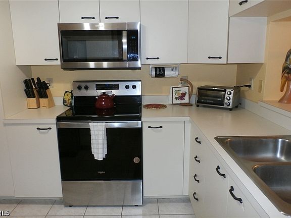 5th image of 12150 Kelly Sands Way APT 620