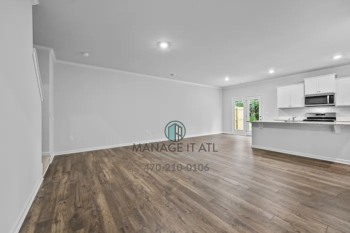 3110 Greyton Dr — Photo 8