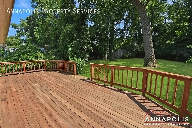 747 Warren Dr — Photo 18