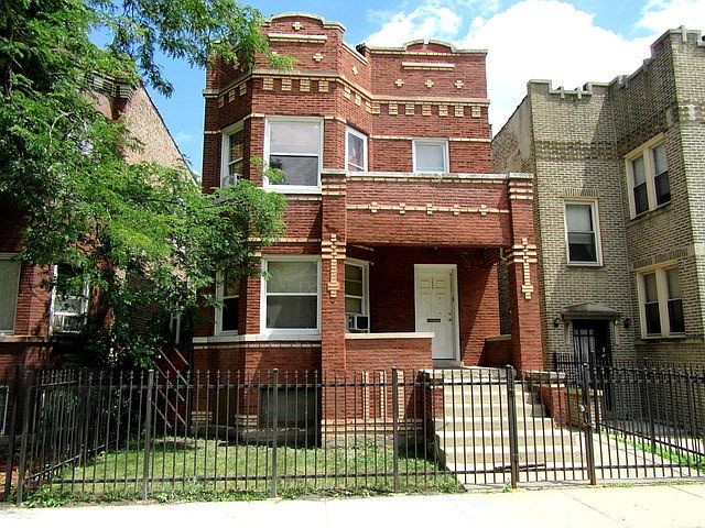 1st image of 1009 N Leamington Ave