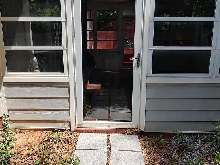 112 Claybrook Dr — Photo 46