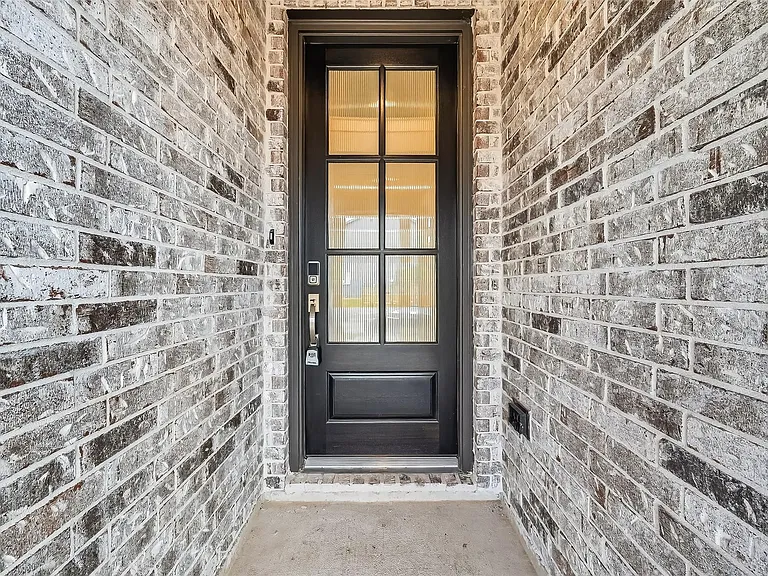 3238 Kindred Way — Photo 5