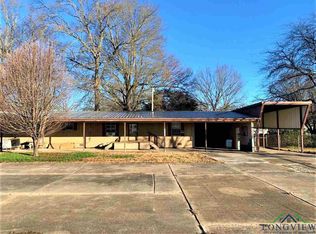 1 & 3 Avenue B, Hooks, TX 75561